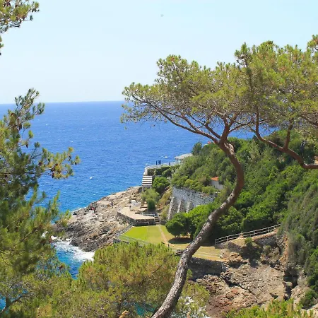 Locazione Turistica Capo D'Arco-1 * Porto Azzurro